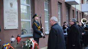 Komorowski w Mołdawii złożył kwiaty przy ulicy Lecha Kaczyńskiego