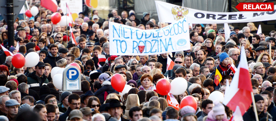 Polska świętuje swoją niepodległość. Marsz "Razem dla Niepodległej" ulicami stolicy