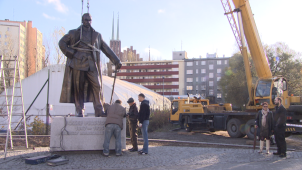Piłsudski stanął w centrum Gdyni. "Miejsce godne marszałka"<br />
