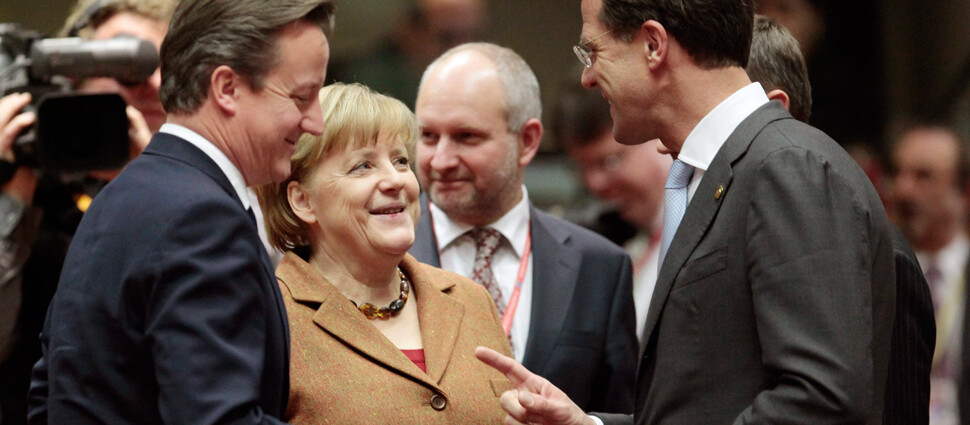 Potężna koalicja na rzecz cięć.<br />
Tusk naprzeciw Merkel i Camerona